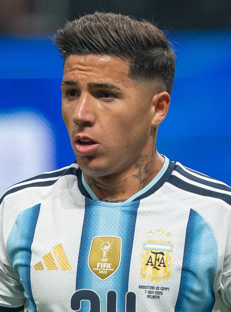 Enzo Fernandez và chiếc thẻ đỏ tại chung kết World Cup